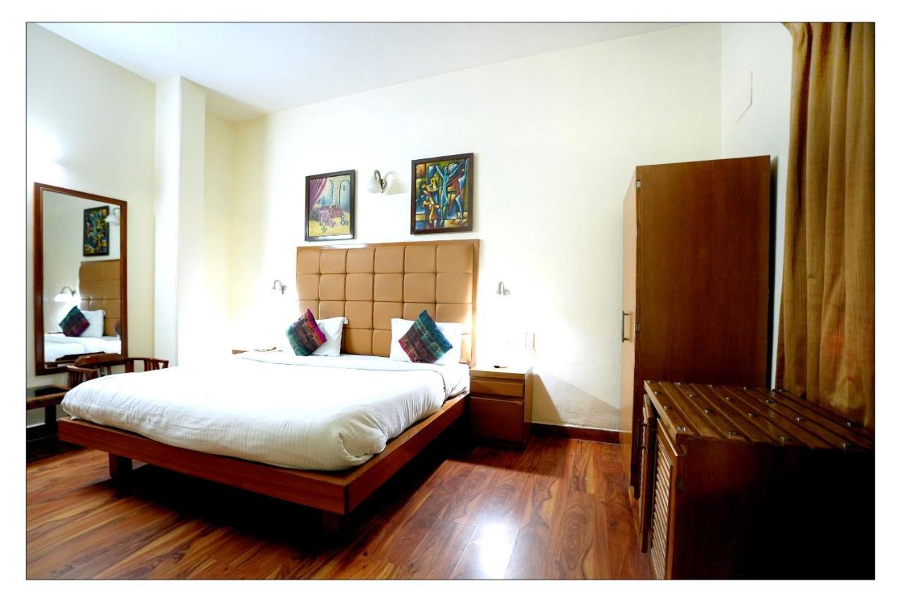 Hotel Oscar - Hauz Khas Nowe Delhi Zewnętrze zdjęcie