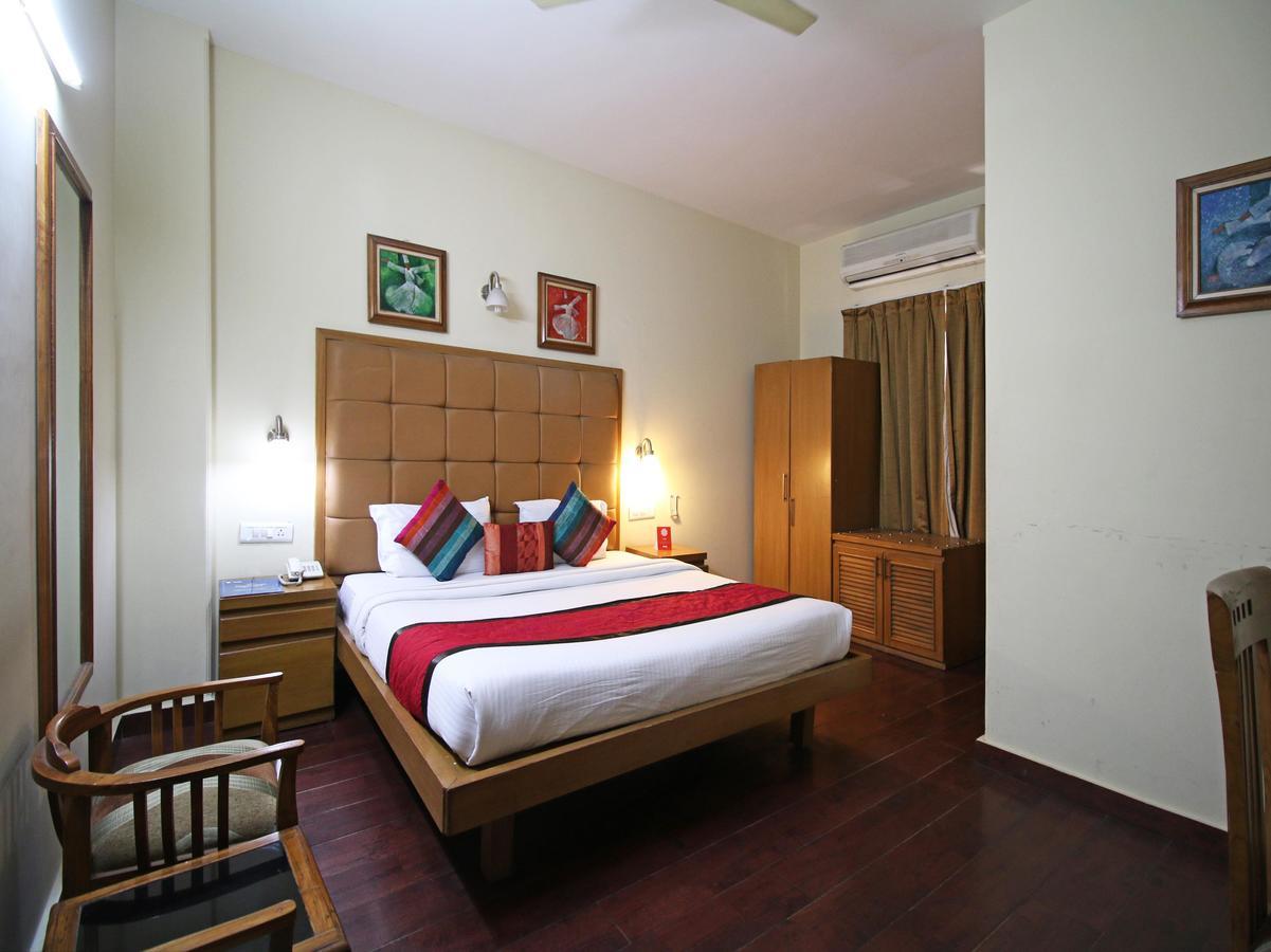 Hotel Oscar - Hauz Khas Nowe Delhi Zewnętrze zdjęcie