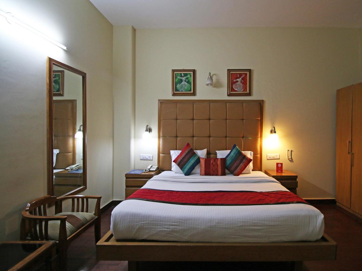 Hotel Oscar - Hauz Khas Nowe Delhi Zewnętrze zdjęcie