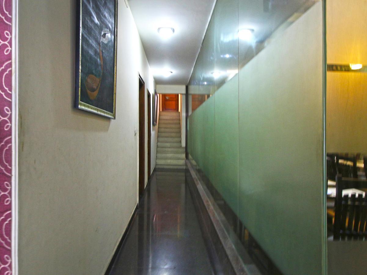 Hotel Oscar - Hauz Khas Nowe Delhi Zewnętrze zdjęcie