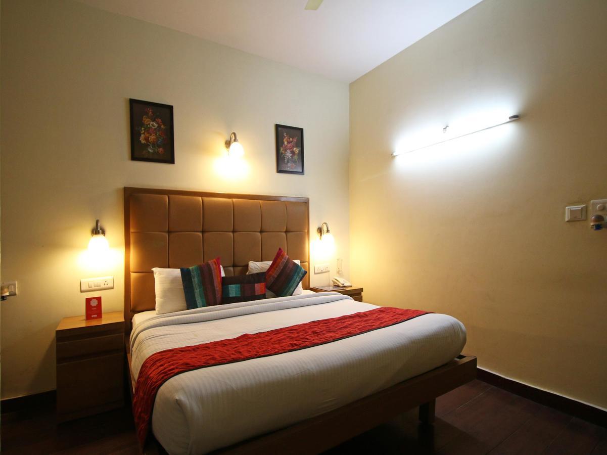 Hotel Oscar - Hauz Khas Nowe Delhi Zewnętrze zdjęcie