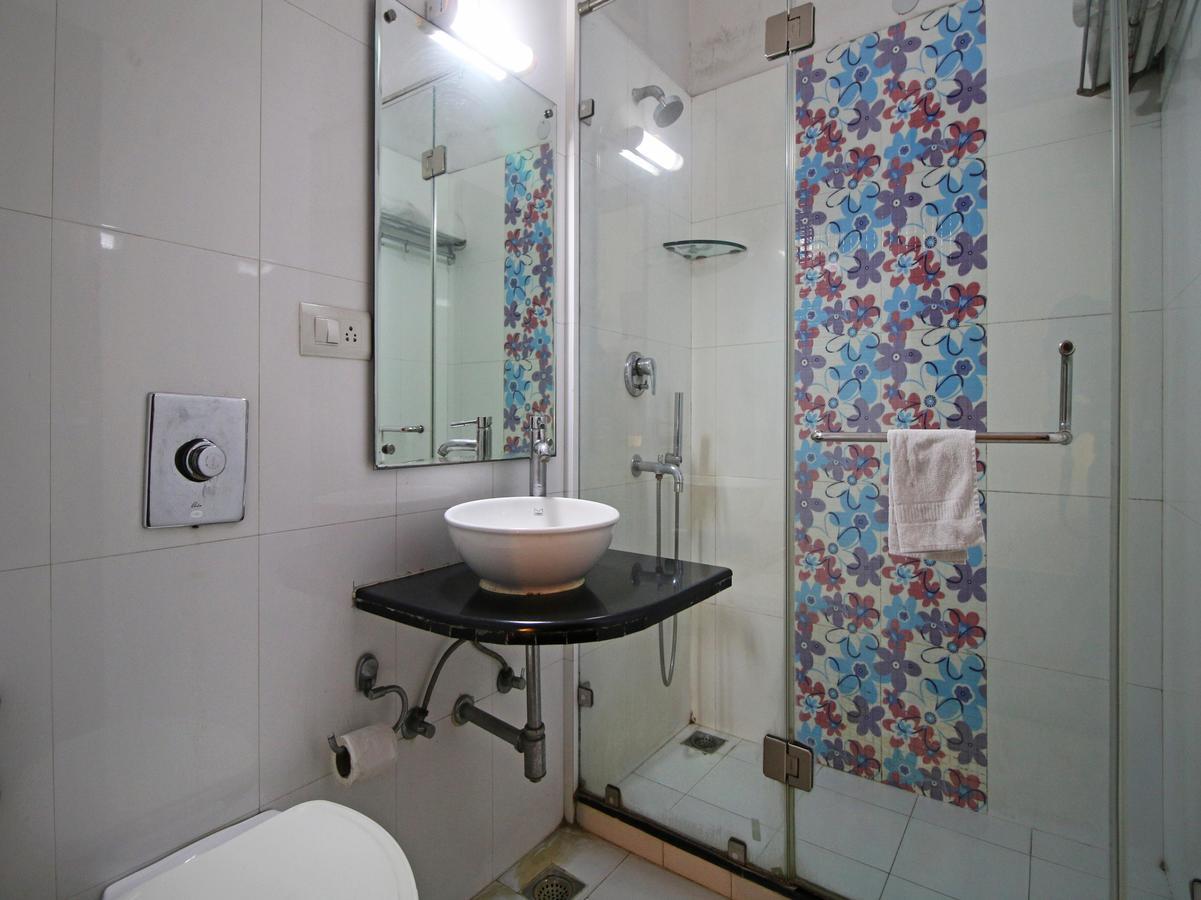 Hotel Oscar - Hauz Khas Nowe Delhi Zewnętrze zdjęcie